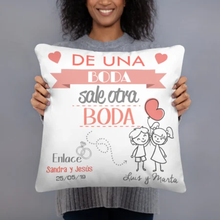 cojin-de-una-boda-sale-otra-boda-kembilove