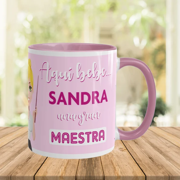 taza-aqui-bebe-una-gran-maestra