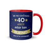 Taza-cumpleaños-con-caricatura-me-ha-costado-años-estar-tan-bueno-regalos-kembilove