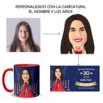 Taza-cumpleaños-con-caricatura-me-ha-costado-años-estar-tan-buena-regalos-kembilove